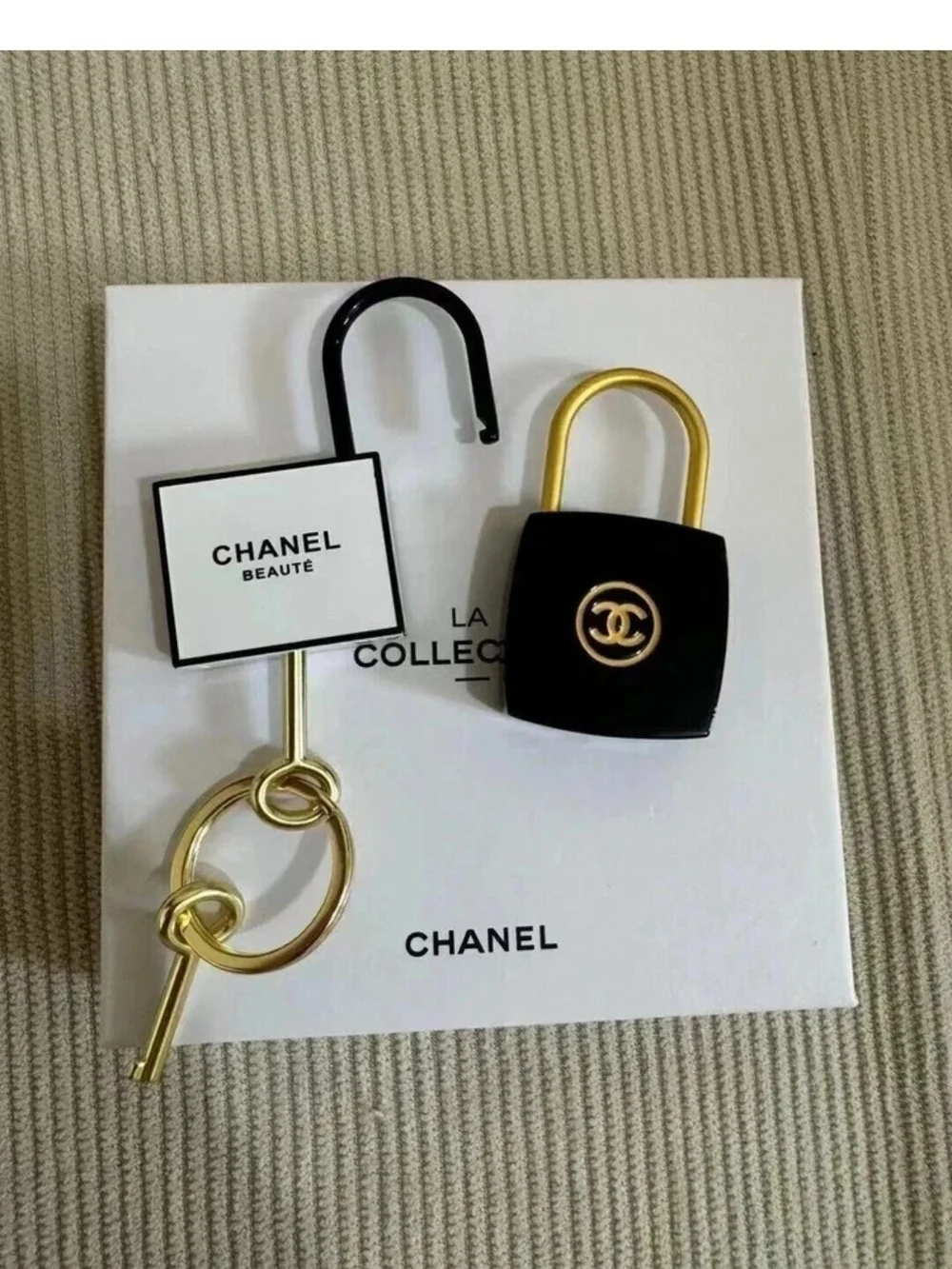 New CHANEL Black & Gold Padlocks With Keys Set Rare Collector Item GWP